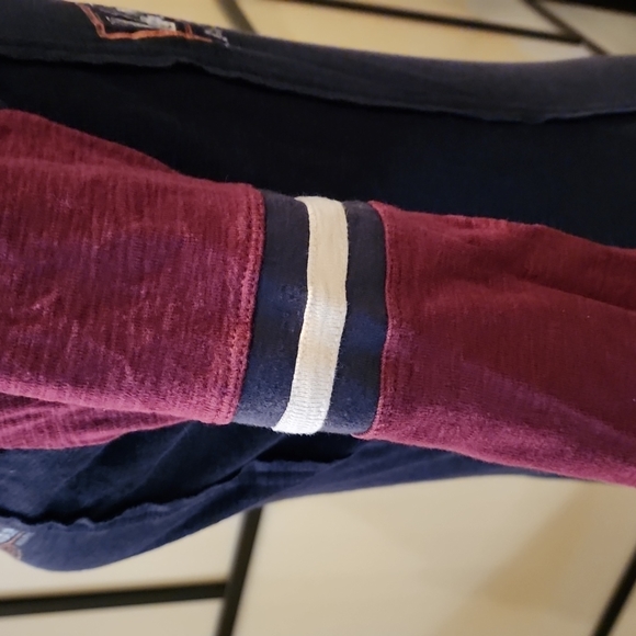 Harley Davidson black, burgundy white stripe (M) - Picture 5 of 9